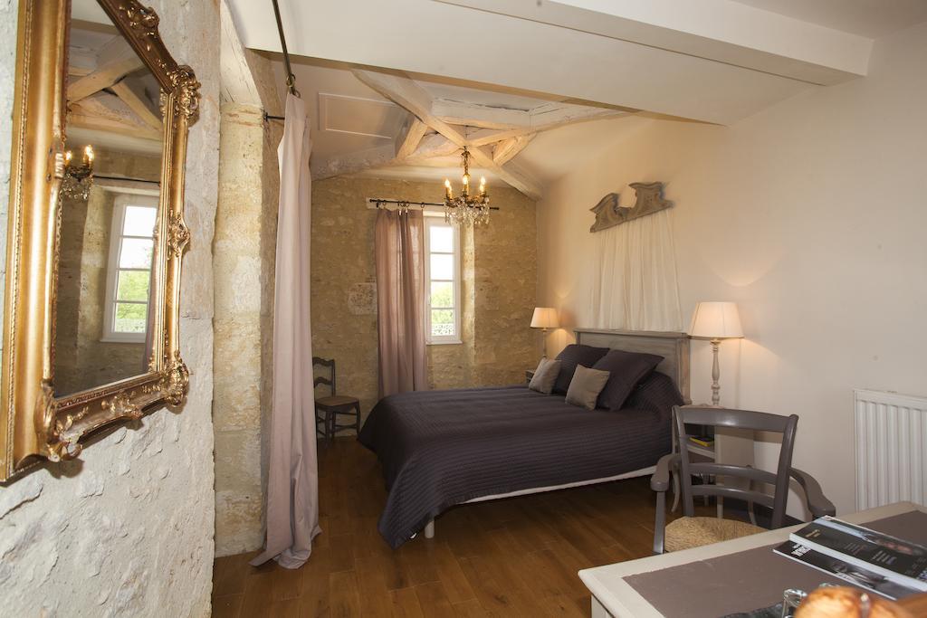 Maison D'Hotes De Charme Les Bruhasses Condom Exterior photo
